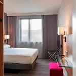Moxy Milan Linate Airport 세그라테