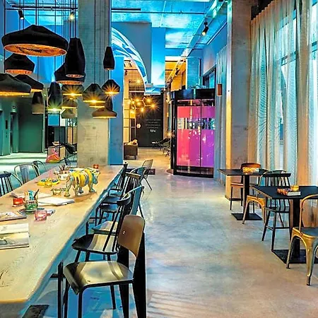 Moxy Milan Linate Airport セグラーテ
